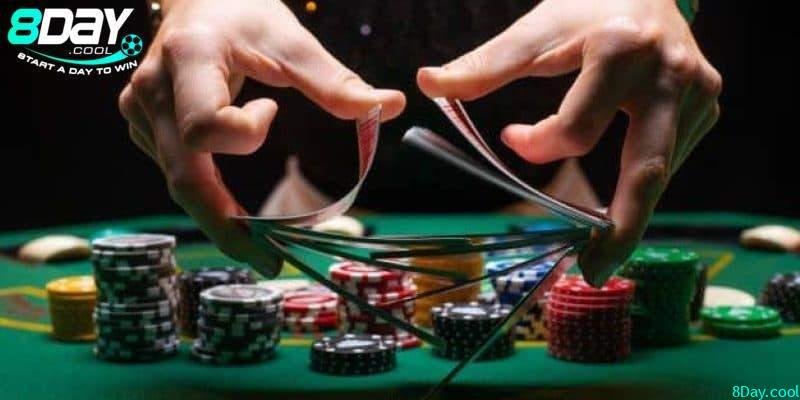 Các luật chơi Poker ứng với từng loại cược tại 8day